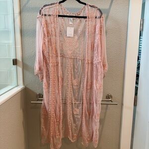 LC Lauren Conrad Sheer Kimono